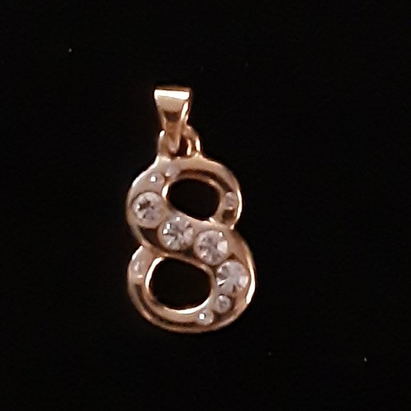 NWOT GOLD TONE PENDANT/NUMBER 8 - Picture 4 of 4